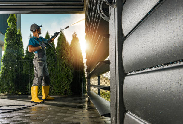 Best Pool Deck Cleaning  in Nassau Bay, TX